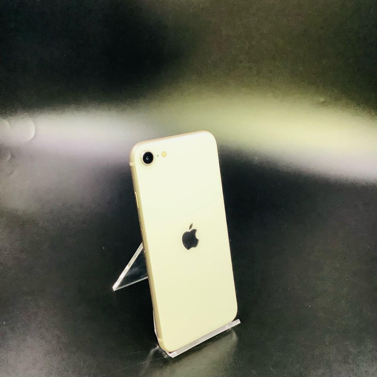 【全額返金保証】【最速発送】Apple iPhone iPhone SE（第3世代） 64GB スターライト Softbank SIMフリー 白ロム 美品 動作確認済 91%