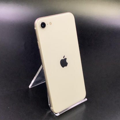 【全額返金保証】【最速発送】Apple iPhone iPhone SE（第3世代） 64GB スターライト Softbank 白ロム 動作確認済 78%