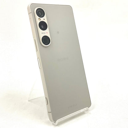【全額返金保証】【最速発送】Sony Xperia 1 VI 256GB プラチナシルバー docomo SIMフリー SO-51E 白ロム 美品 動作確認済