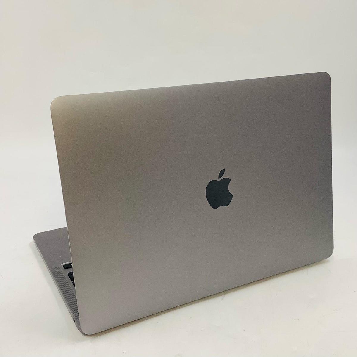 【全額返金保証】【最速発送】Apple MacBook Pro 13.3インチ 2022 Apple M2 8GB 256GB スペースグレイ 100% 美品 動作確認済