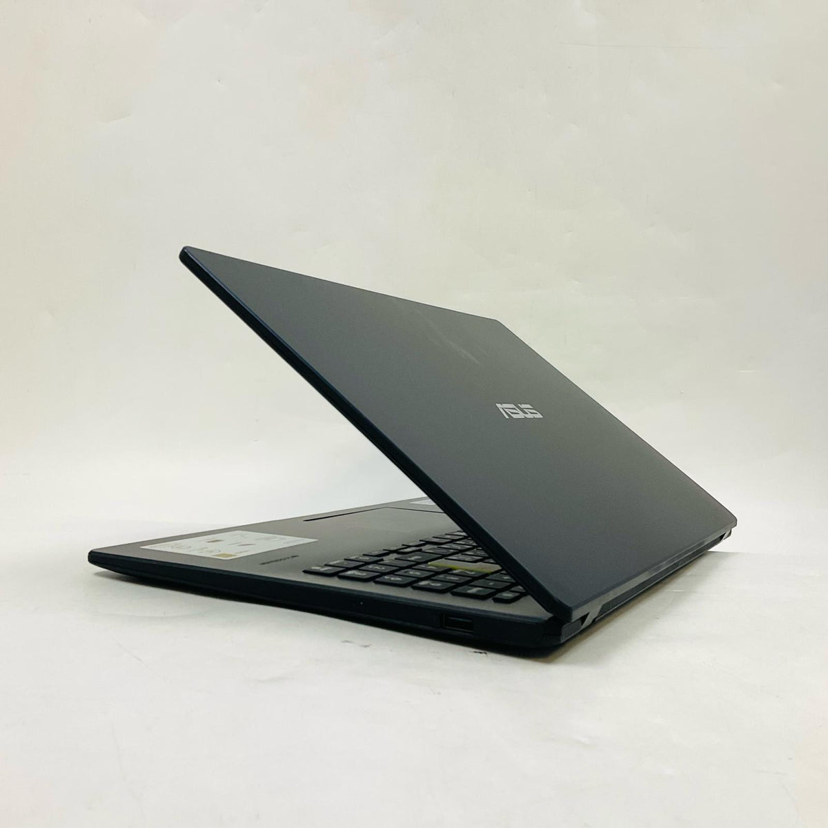 【最速発送】ASUS VivoBook E510MA-EJ934WS Intel(R) Celeron(R) N4020 CPU @ 1.10GHz 4GB SSD 128GB 91.6%【難有】