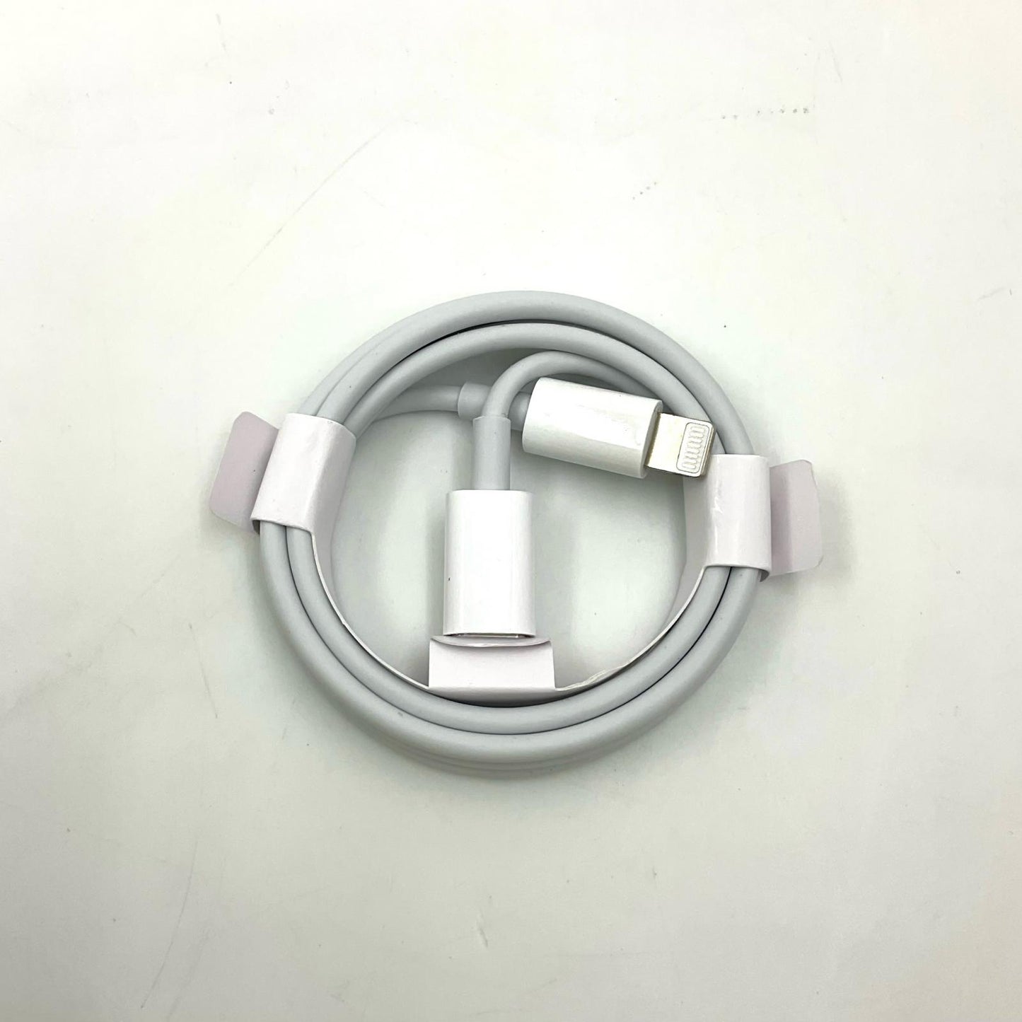 【全額返金保証】【最速発送】Apple iPad iPad 10.2インチ 第8世代 32GB シルバー Wi-Fi 動作確認済
