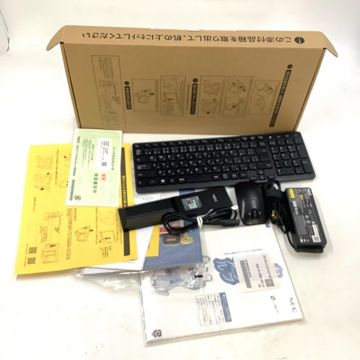 【全額返金保証】【最速発送】NEC LAVIE A23 A2377/ PC-A2377DAB AMD Ryzen 7 5700U 16GB M.2 SSD 1TB 美品 動作確認済