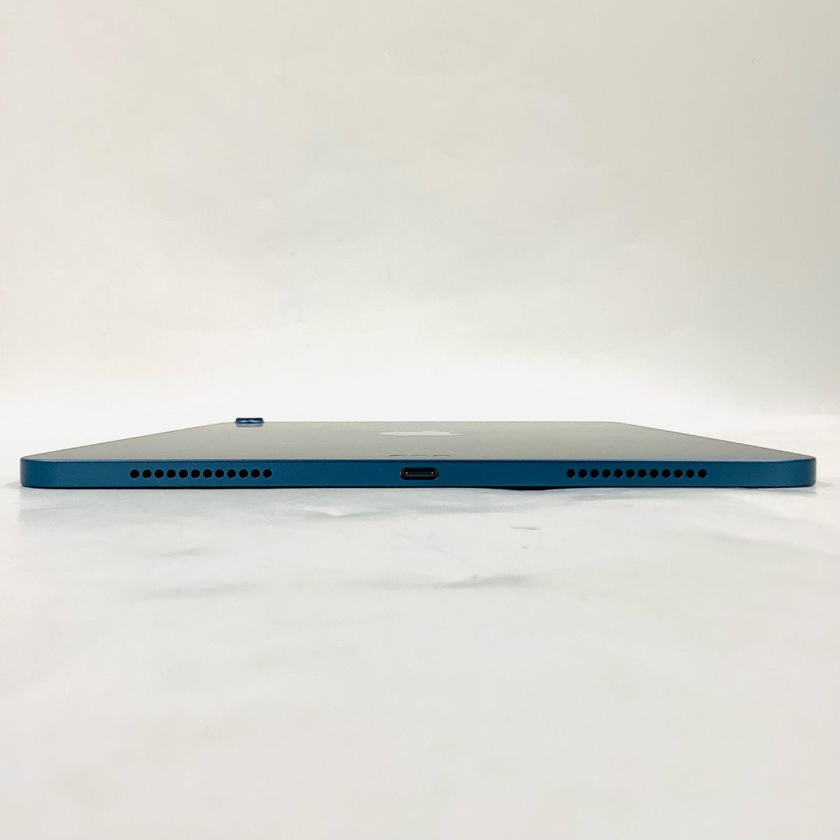 【全額返金保証】【最速発送】Apple iPad Air 10.9インチ 第5世代 256GB ブルー Wi-Fi 美品 動作確認済