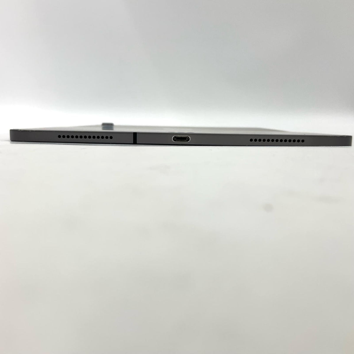 【最速発送】Apple iPad Pro 11インチ 256GB スペースグレイ WiFi+Cellular SIMフリー 白ロム【難有】