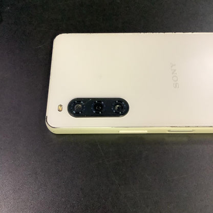 【最速発送】Sony Xperia 10 V 128GB ホワイト docomo SIMフリー SO-52D 白ロム【難有】