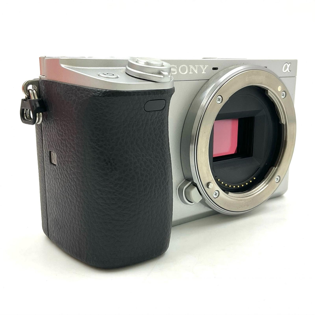 【全額返金保証】【最速発送】Sony デジタル一眼 α6400 ILCE-6400 ボディ シルバー 美品 動作確認済
