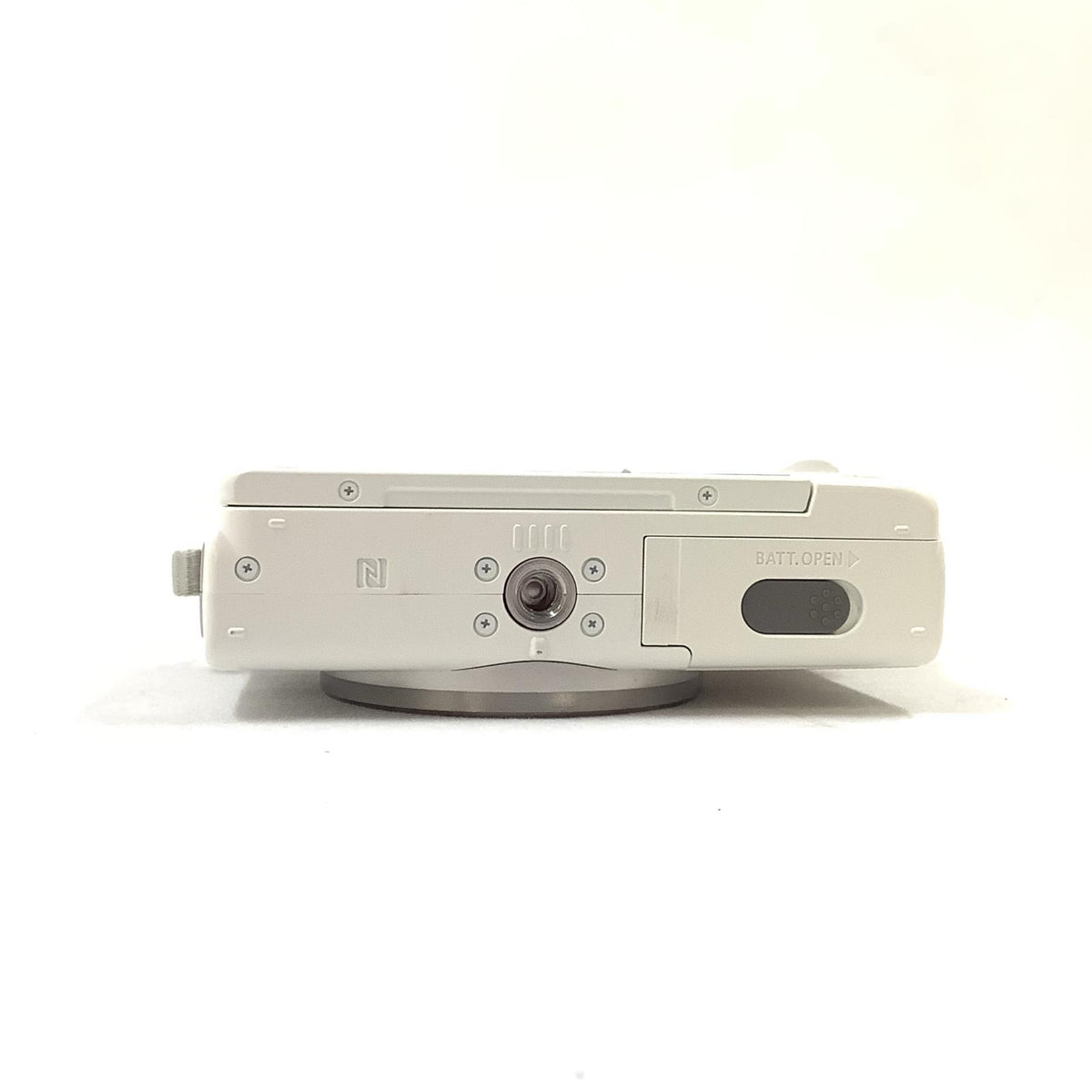 【全額返金保証】【最速発送】Canon デジタル一眼 EOS M100 ボディ ホワイト 美品 動作確認済