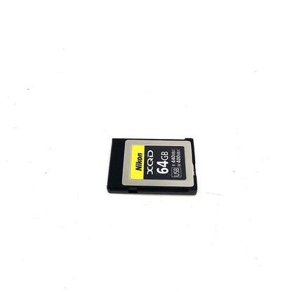 【全額返金保証】【最速発送】Nikon XQDメモリーカード64GB MC-XQ64G 美品 動作確認済