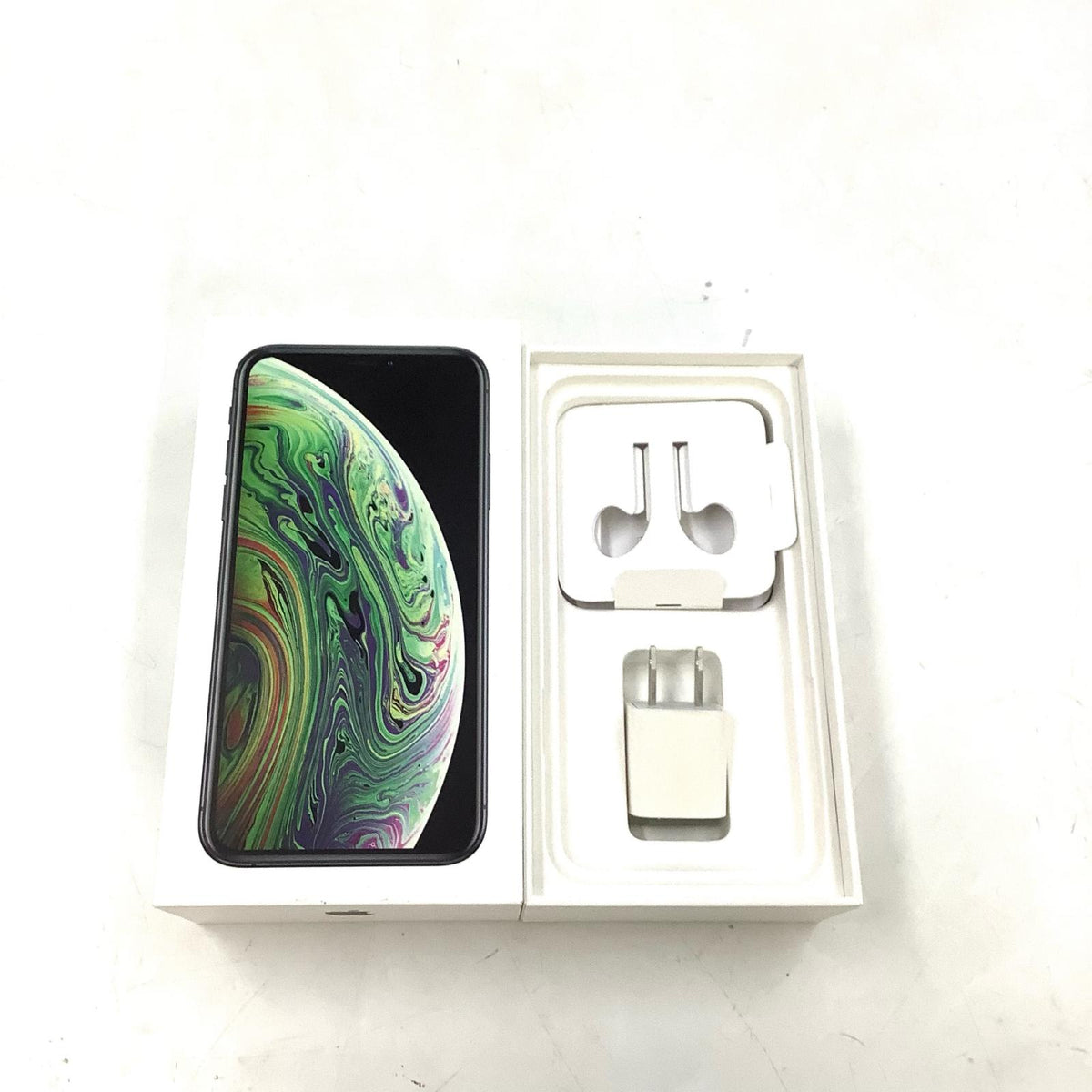 【全額返金保証】【最速発送】Apple iPhone iPhone XS 256GB スペースグレイ docomo SIMフリー 白ロム 動作確認済 74%