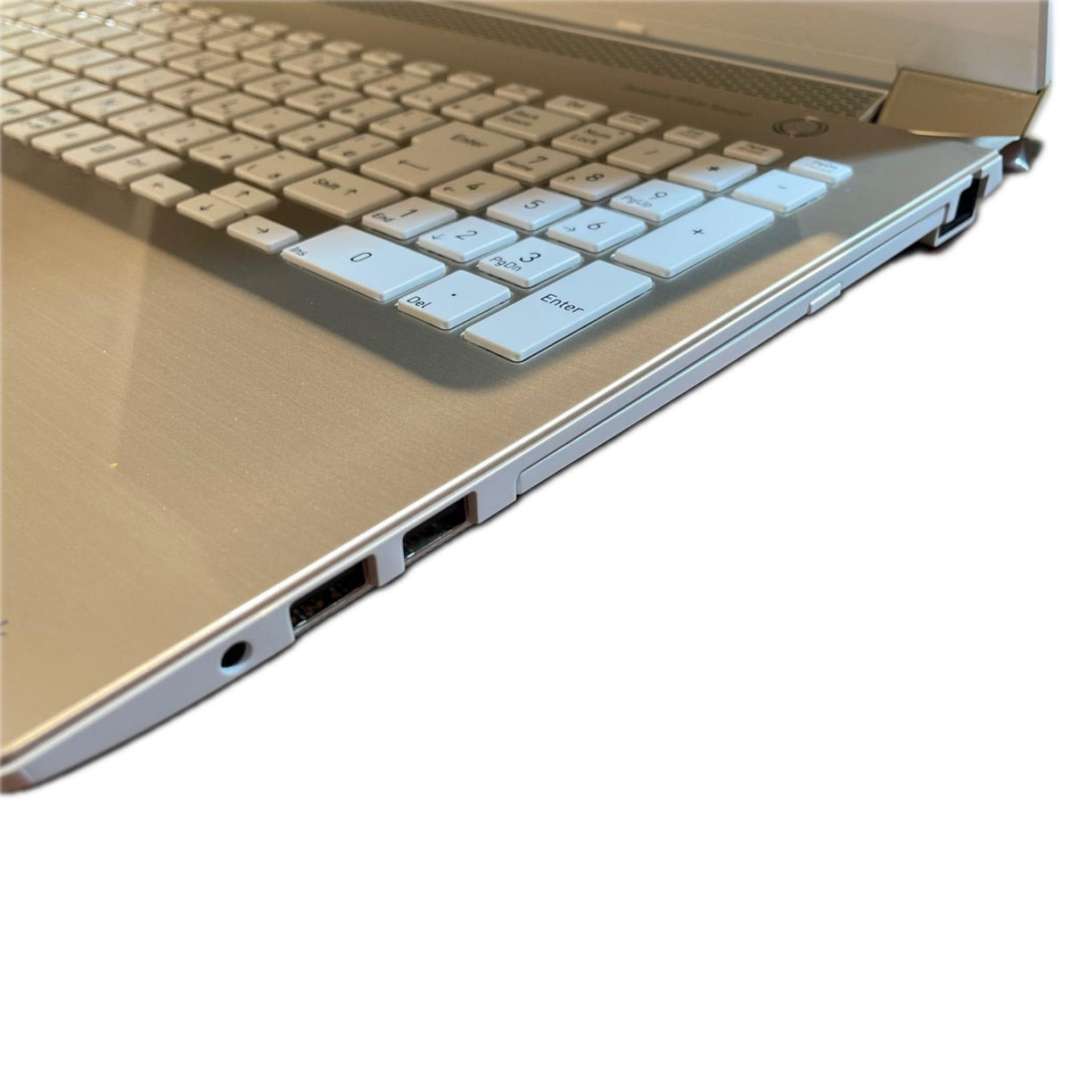 【最速発送】dynabook dynabook P1-X7MP-BG Intel(R) Core(TM) i7-8565U CPU @ 1.80GHz 8GB M.2 SSD 256GB HDD 1TB 97.7%【難有】