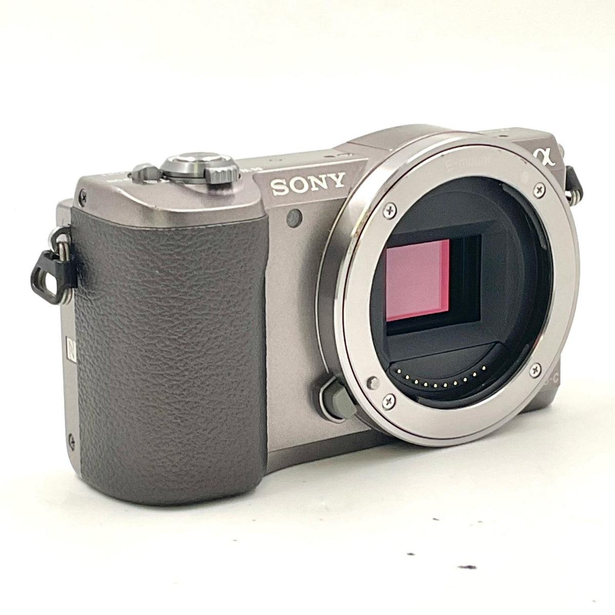 【全額返金保証】【最速発送】Sony デジタル一眼 α5100 ILCE-5100 ボディ ブラウン 美品 動作確認済