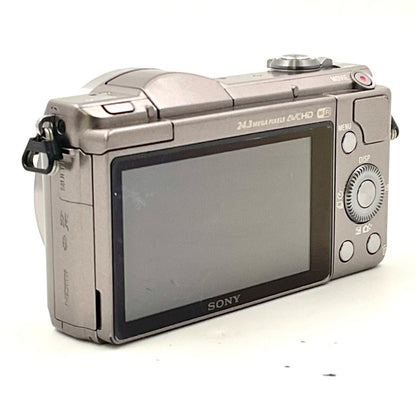 【全額返金保証】【最速発送】Sony デジタル一眼 α5100 ILCE-5100 ボディ ブラウン 美品 動作確認済