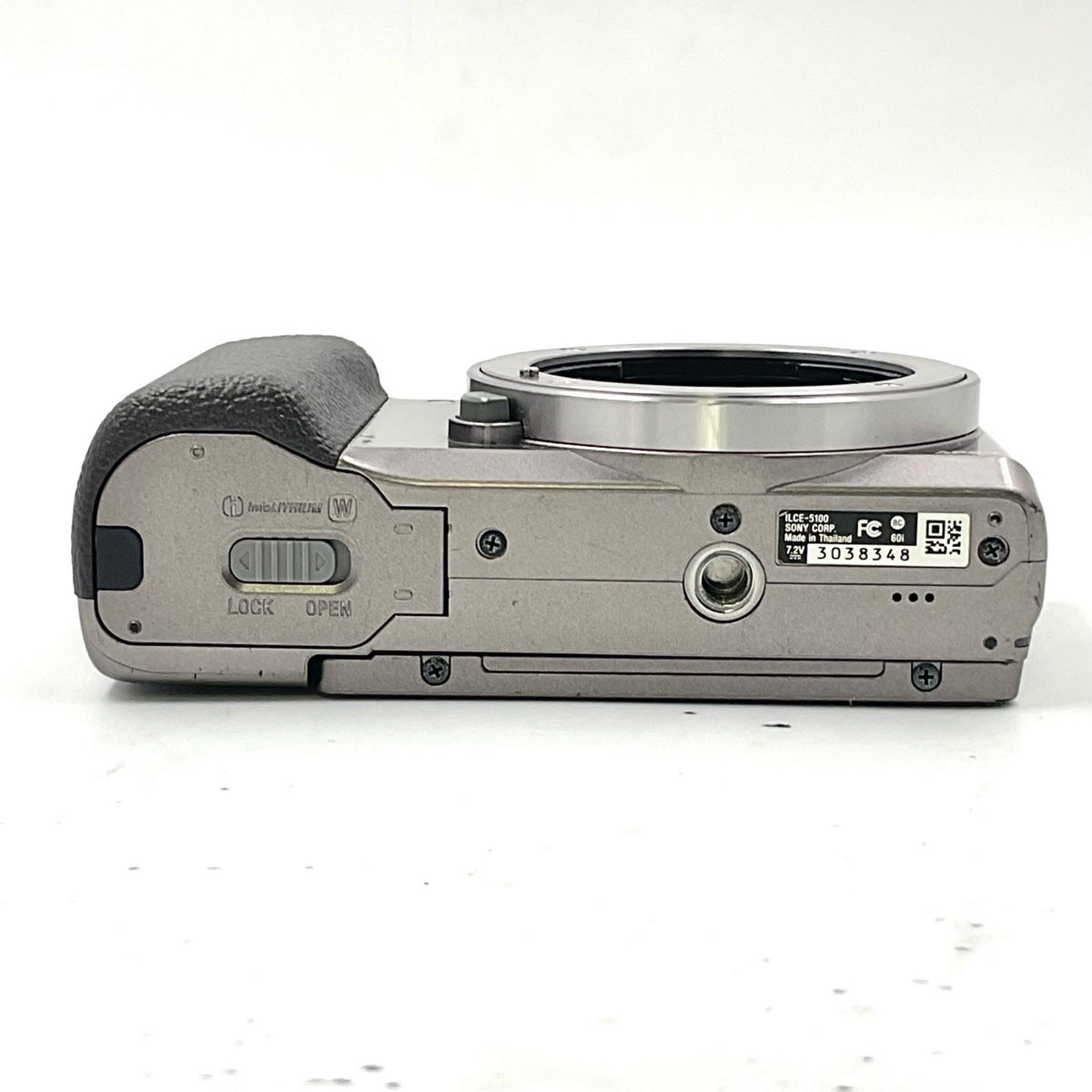 【全額返金保証】【最速発送】Sony デジタル一眼 α5100 ILCE-5100 ボディ ブラウン 美品 動作確認済