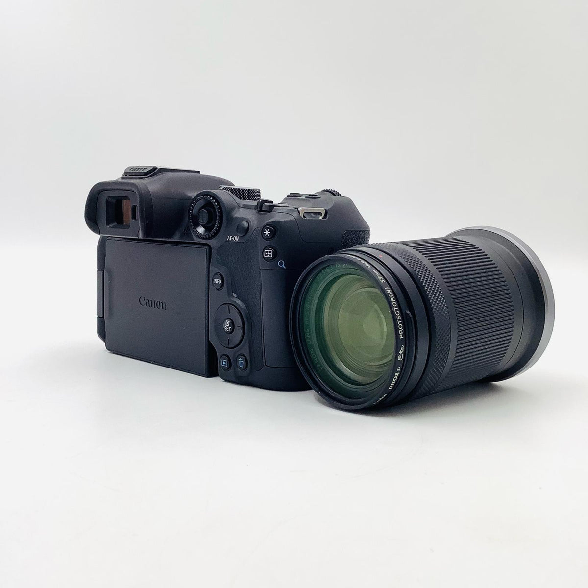 【全額返金保証】【最速発送】Canon デジタル一眼 EOS R7 RF-S18-150 IS STM レンズキット ブラック 超美品 動作確認済