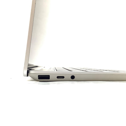 【全額返金保証】【最速発送】Microsoft Surface Laptop Go（初代) intel core i5-1035G1 8GB M.2 SSD 128GB 84% 動作確認済