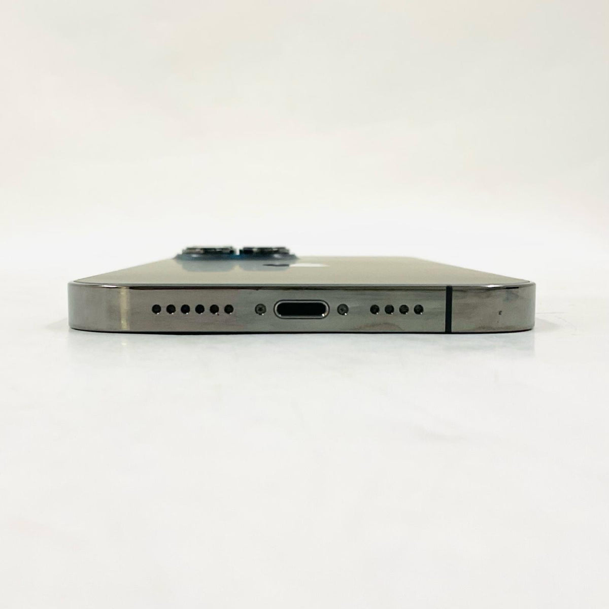 【全額返金保証】【最速発送】Apple iPhone iPhone 13 Pro Max 128GB グラファイト docomo 白ロム 動作確認済 83%