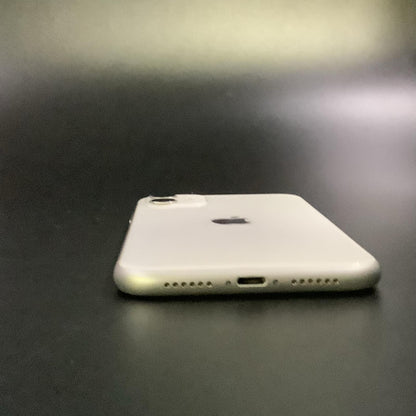 【全額返金保証】【最速発送】Apple iPhone iPhone 11 64GB ホワイト Softbank 白ロム 動作確認済 74%