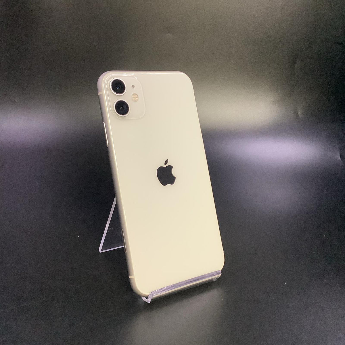 【全額返金保証】【最速発送】Apple iPhone iPhone 11 64GB ホワイト au 白ロム 動作確認済 75%