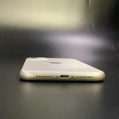 【全額返金保証】【最速発送】Apple iPhone iPhone 11 64GB ホワイト au 白ロム 動作確認済 75%