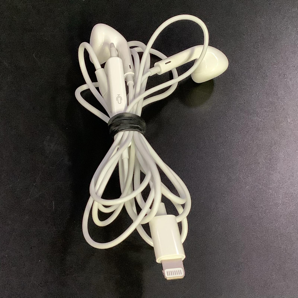 【全額返金保証】【最速発送】Apple iPhone iPhone 11 64GB ホワイト au 白ロム 動作確認済 75%