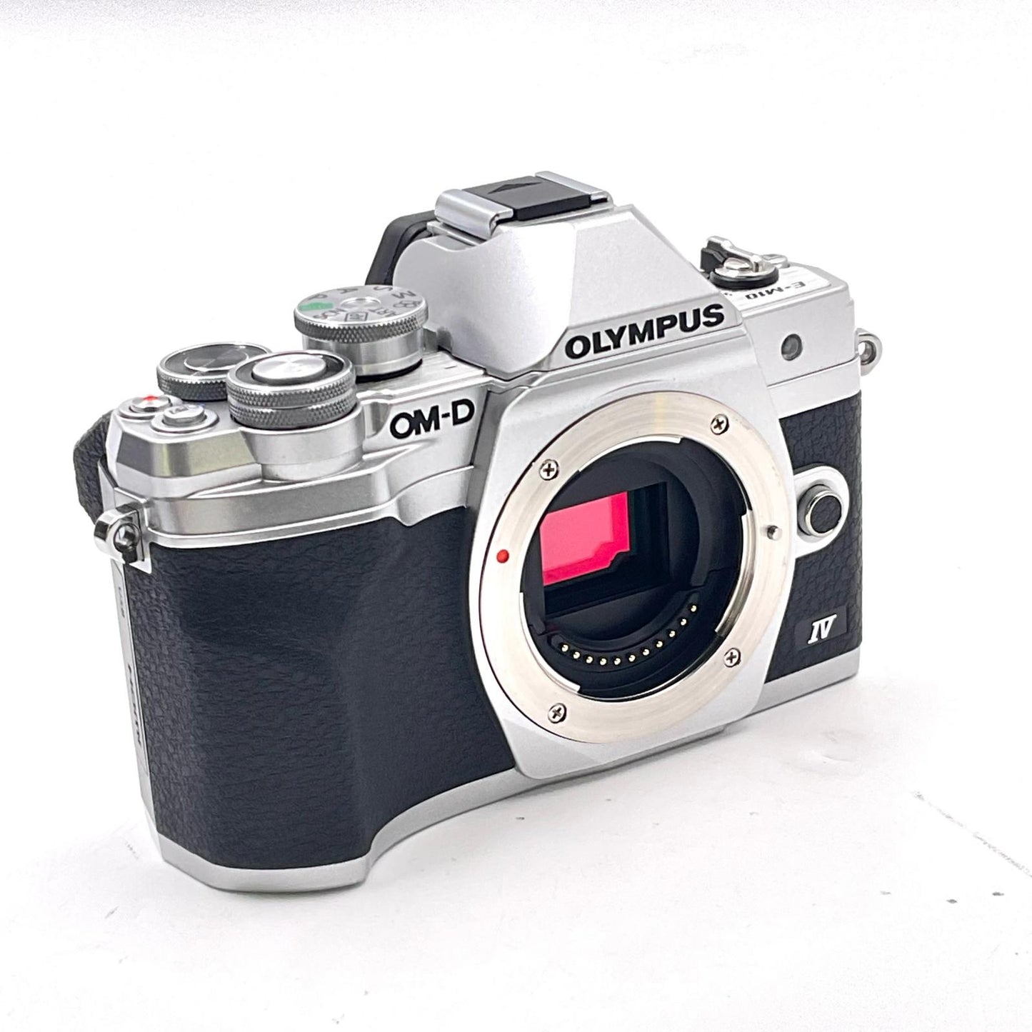 【全額返金保証】【最速発送】OLYMPUS デジタル一眼 OM-D E-M10 Mark IV ボディ シルバー 超美品 動作確認済