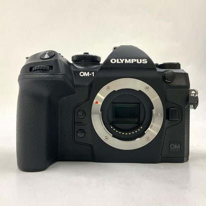 【全額返金保証】【最速発送】OM SYSTEM デジタル一眼 OM-1 ブラック ボディ 超美品 動作確認済