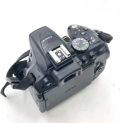 【全額返金保証】【最速発送】Nikon デジタル一眼 D5300 ボディ 美品 動作確認済