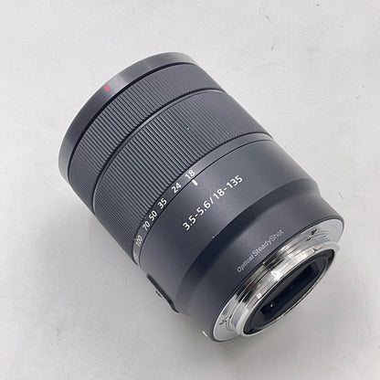 【全額返金保証】【最速発送】Sony E 18-135mm F3.5-5.6 OSS SEL18135 美品 動作確認済