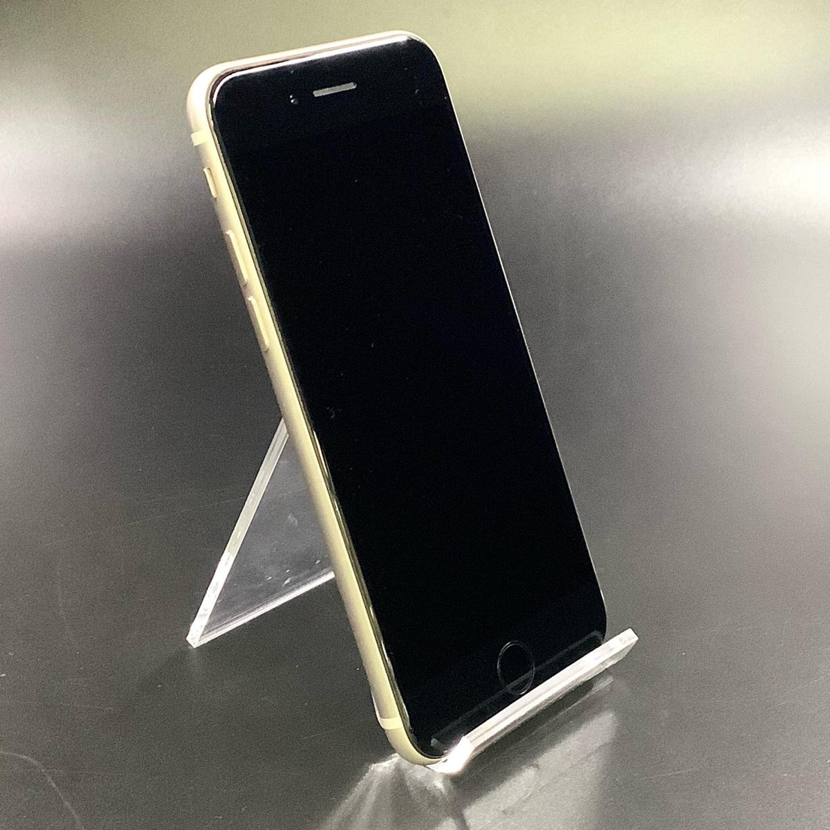 【最速発送】Apple iPhone iPhone SE（第3世代） 64GB スターライト au SIMフリー 白ロム【難有】 76%