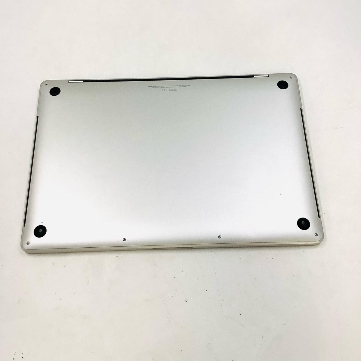 【全額返金保証】【最速発送】Apple MacBook Pro 16インチ 2019 2.6 GHz 6コア Intel Core i7 16GB 512GB シルバー 美品 動作確認済