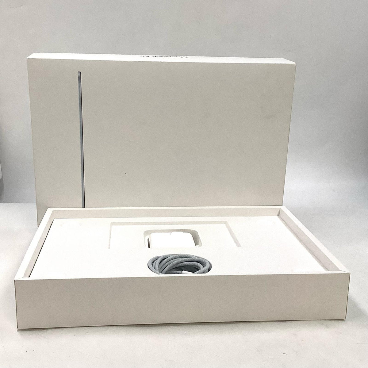 【最速発送】Apple MacBook Air 13インチ 2025 Apple M4 16GB 256GB スカイブルー 100%【難有】
