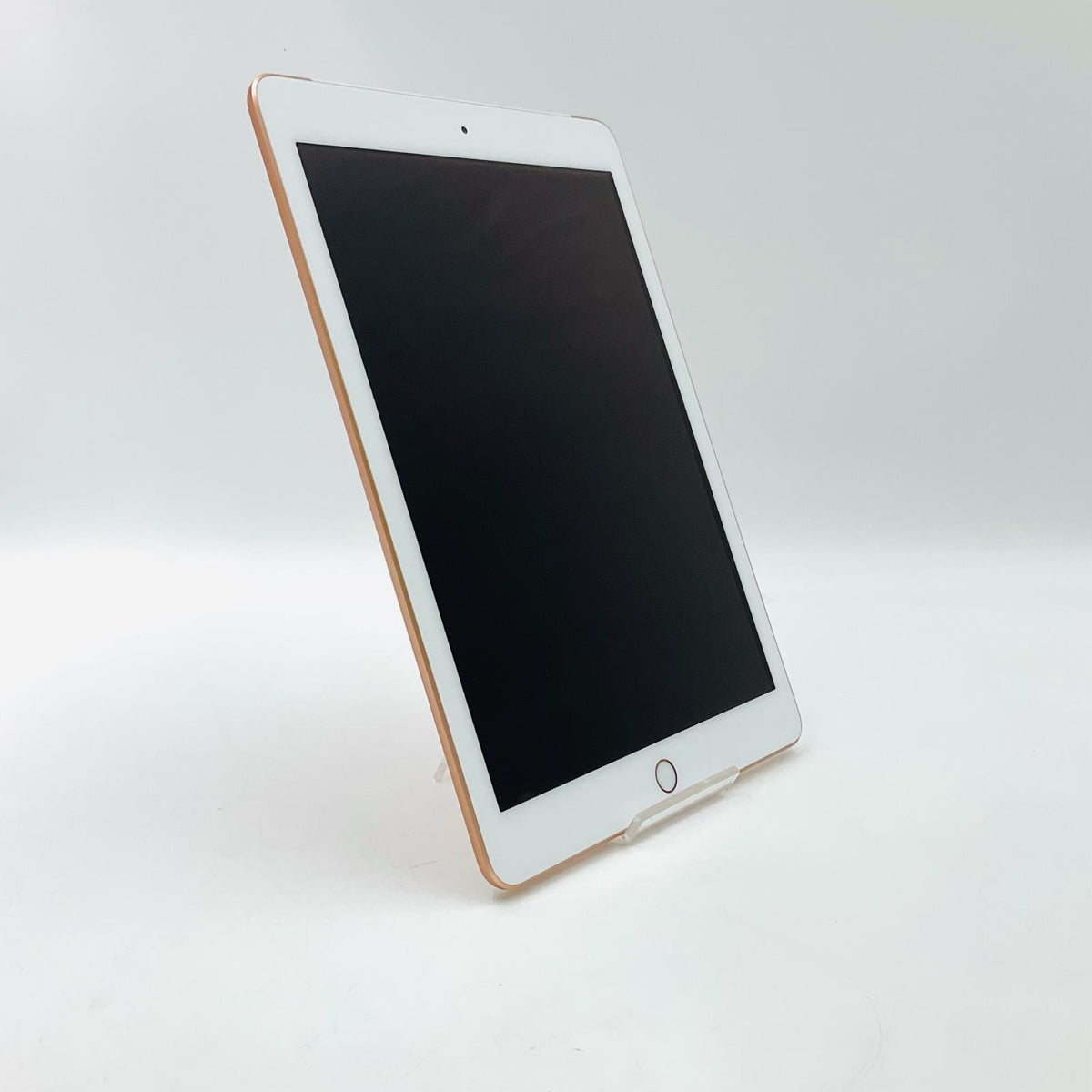 【全額返金保証】【最速発送】Apple iPad iPad 9.7インチ 第6世代 32GB ゴールド WiFi+Cellular au 白ロム 美品 動作確認済