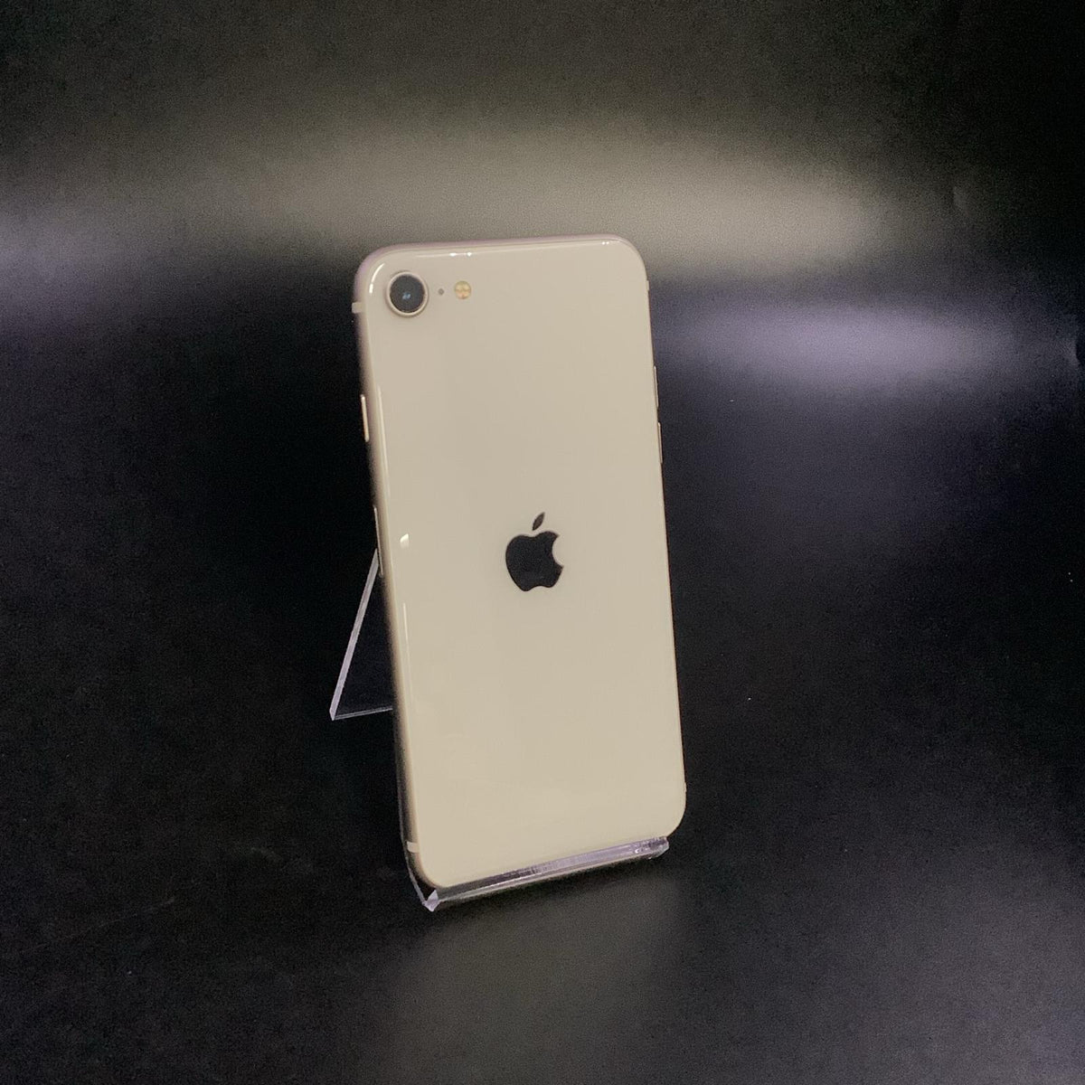 【全額返金保証】【最速発送】Apple iPhone iPhone SE（第3世代） 64GB スターライト SIMフリー 白ロム 動作確認済 83%