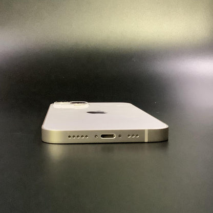 【全額返金保証】【最速発送】Apple iPhone iPhone 13 128GB スターライト docomo SIMフリー 美品 動作確認済 88%
