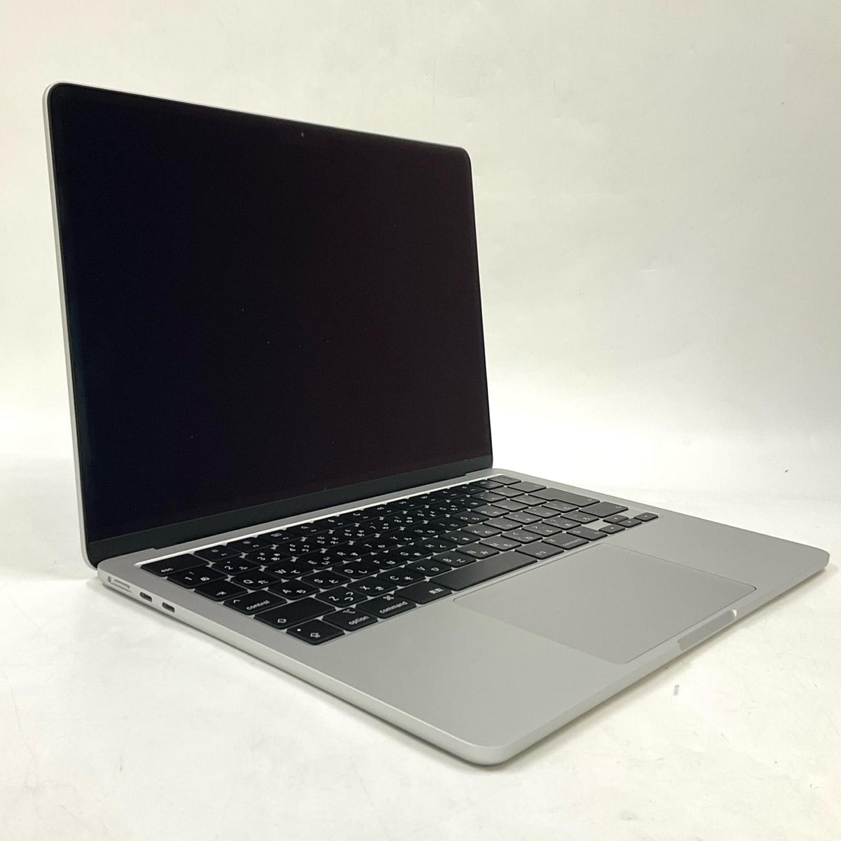 【全額返金保証】【最速発送】Apple MacBook Air 13インチ 2022 Apple M2 16GB 512GB シルバー 100% 超美品 動作確認済