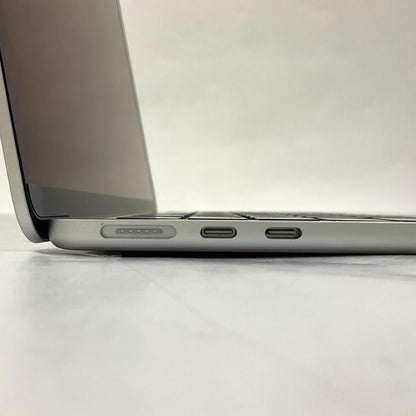 【全額返金保証】【最速発送】Apple MacBook Air 13インチ 2022 Apple M2 16GB 512GB シルバー 100% 超美品 動作確認済
