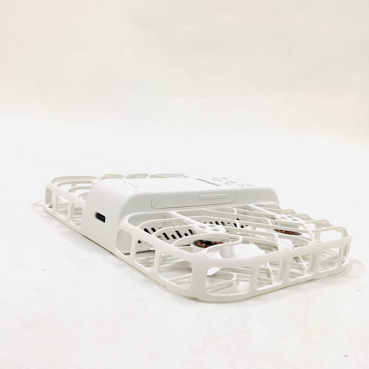 【全額返金保証】【最速発送】HOVERAir HOVERAir X1 Smart　ホワイト 超美品 動作確認済