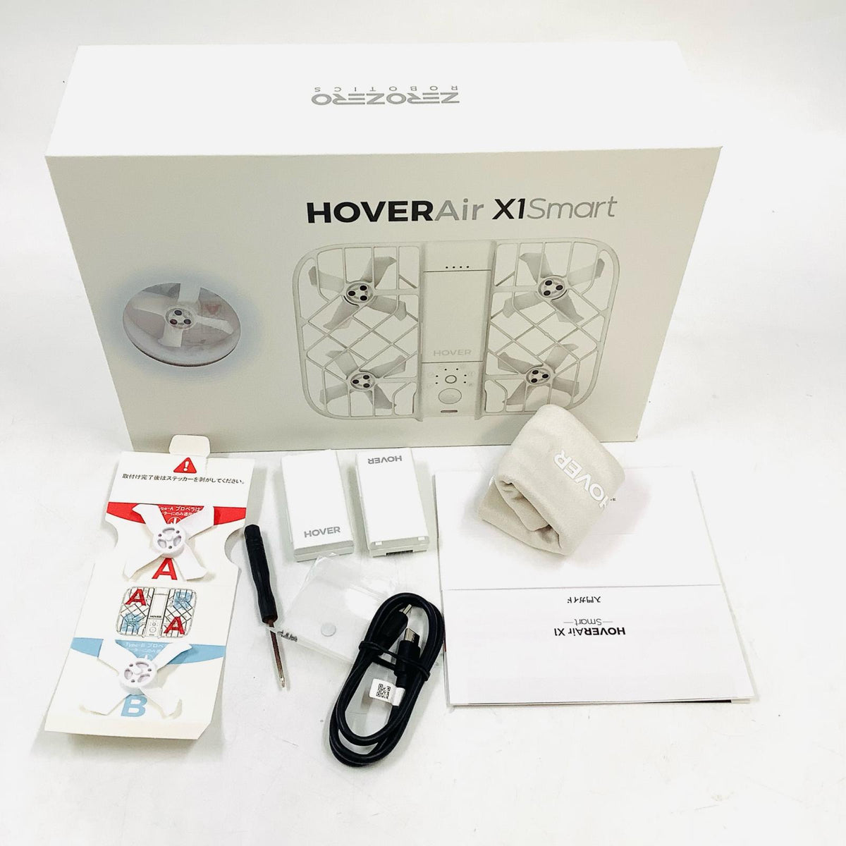 【全額返金保証】【最速発送】HOVERAir HOVERAir X1 Smart　ホワイト 超美品 動作確認済