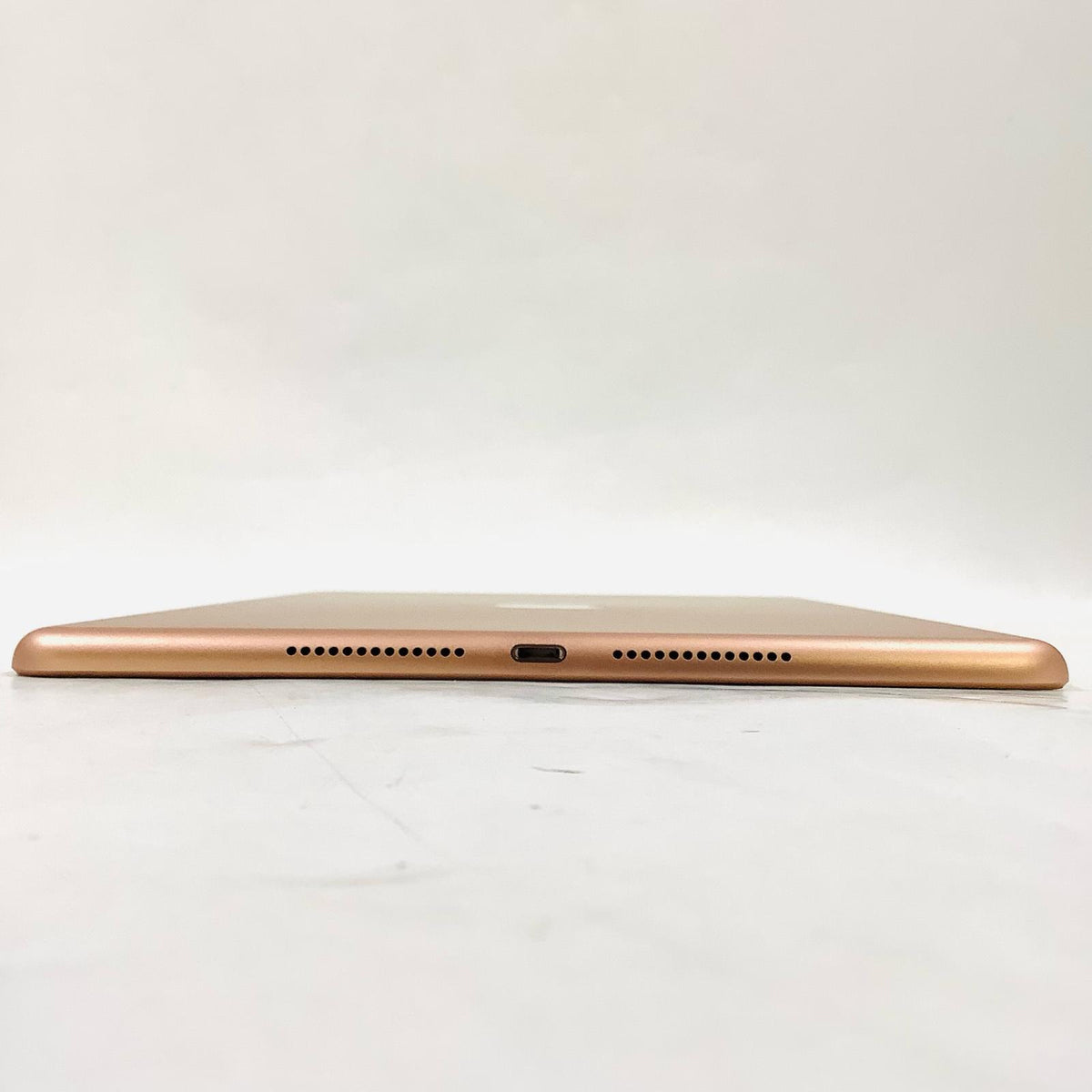 【全額返金保証】【最速発送】Apple iPad iPad 10.2インチ 第8世代 32GB ゴールド Wi-Fi 美品 動作確認済