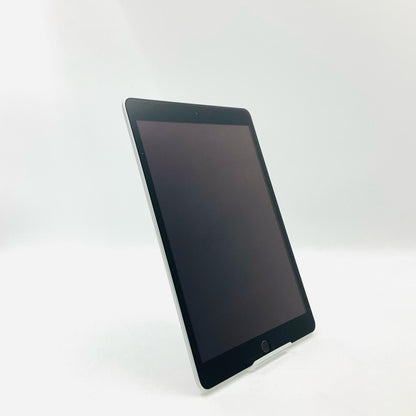 【全額返金保証】【最速発送】Apple iPad iPad 10.2インチ 第9世代 64GB シルバー Wi-Fi 美品 動作確認済