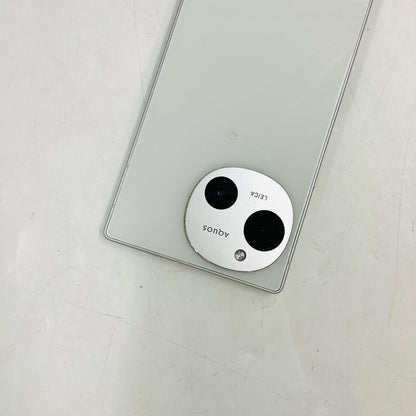 【全額返金保証】【最速発送】SHARP AQUOS R9 256GB ホワイト docomo SIMフリー SH-51E 白ロム 動作確認済
