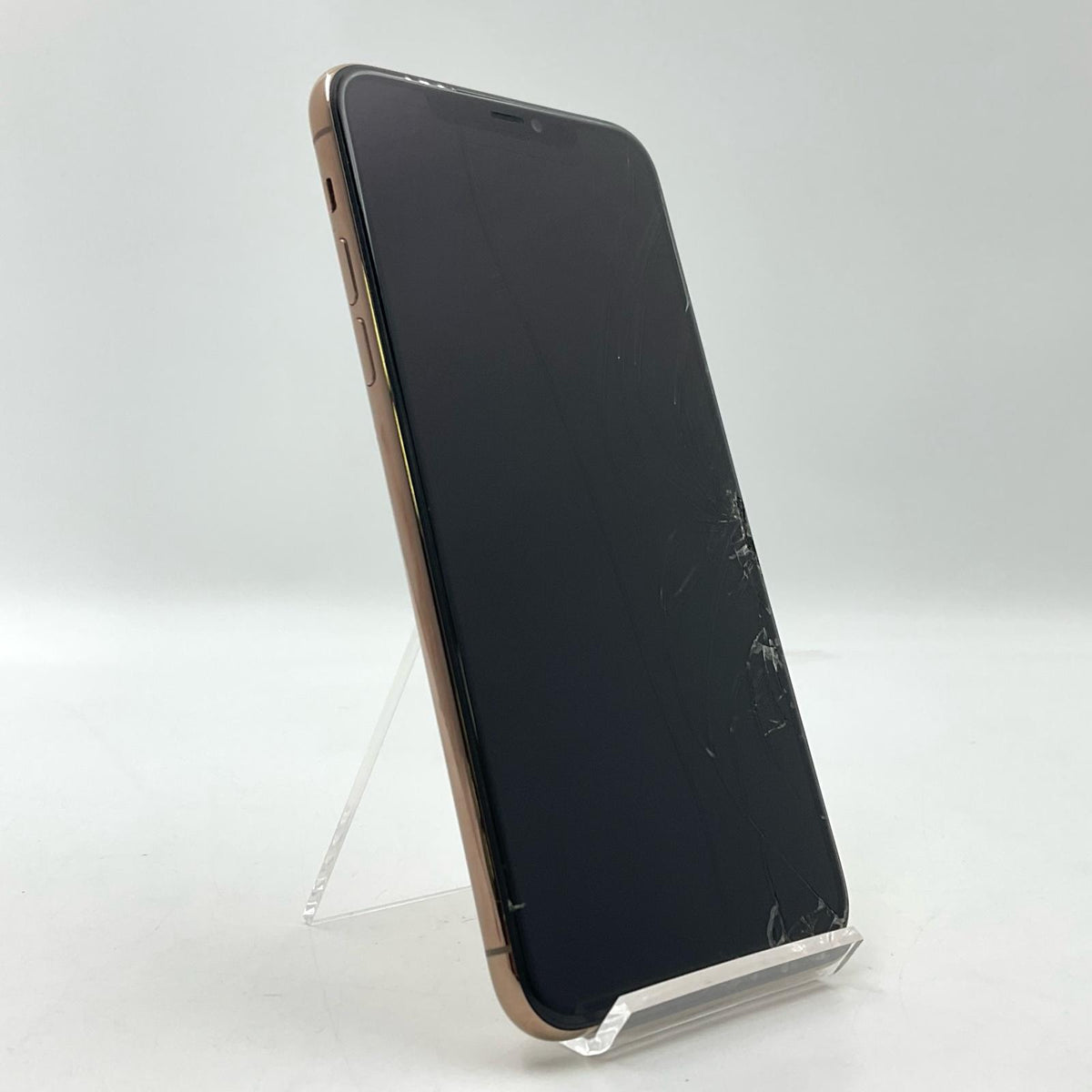 【最速発送】Apple iPhone iPhone Pro Max 11 64GB ゴールド docomo 白ロム【難有】 83%