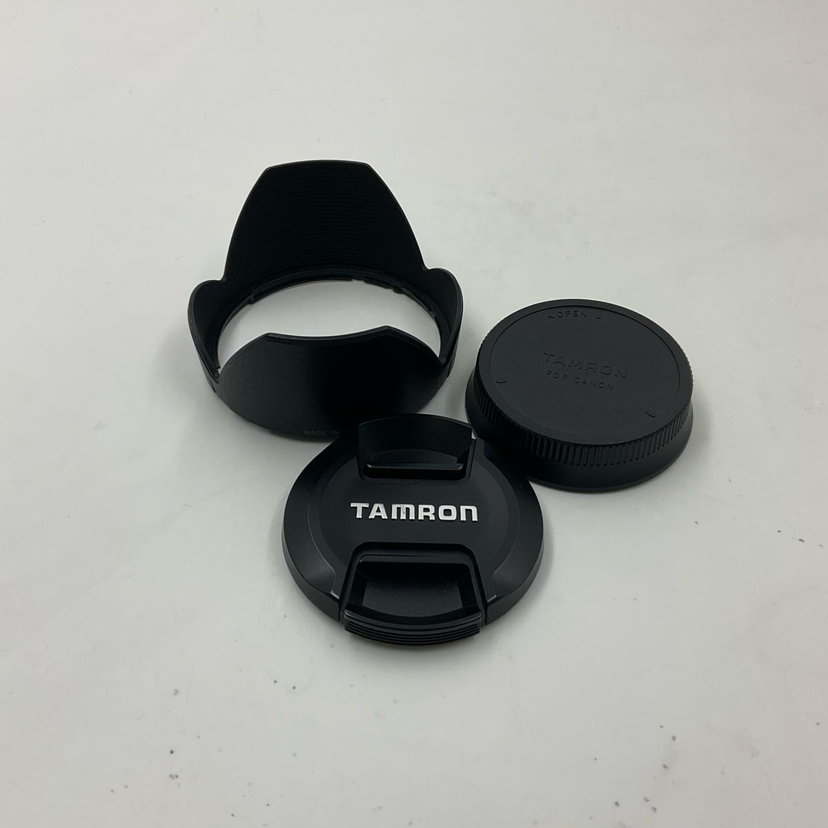 【全額返金保証】【最速発送】TAMRON 28-300mm F/3.5-6.3 Di VC PZD (Model A010) [キヤノン用] 美品 動作確認済
