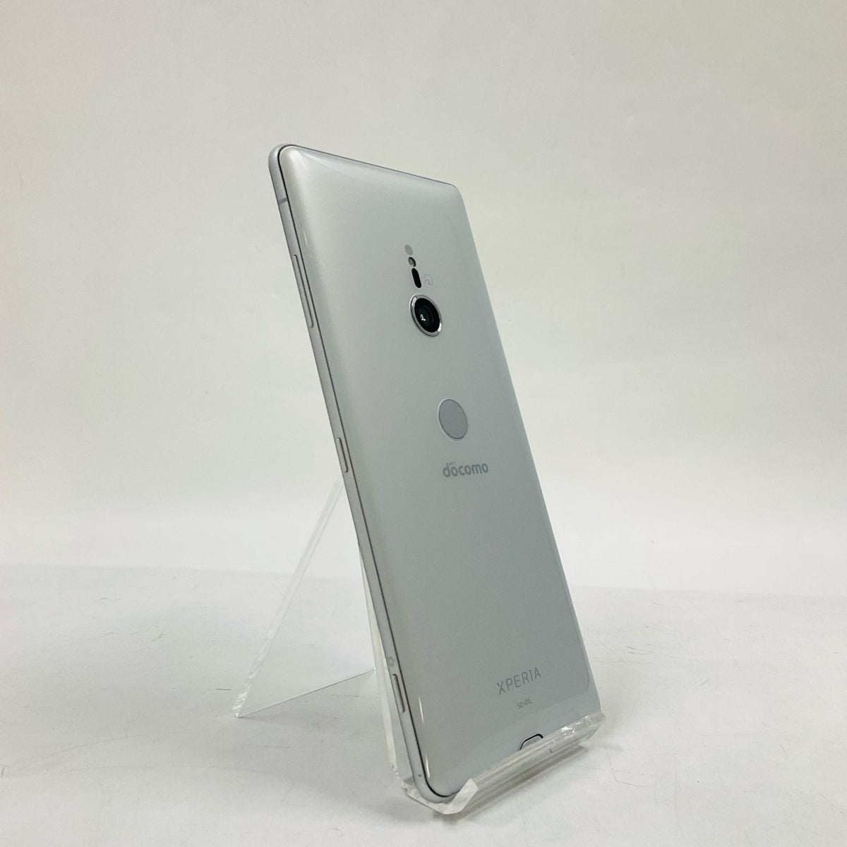 【最速発送】Sony Xperia XZ3 64GB ホワイトシルバー docomo SO-01L 白ロム【難有】