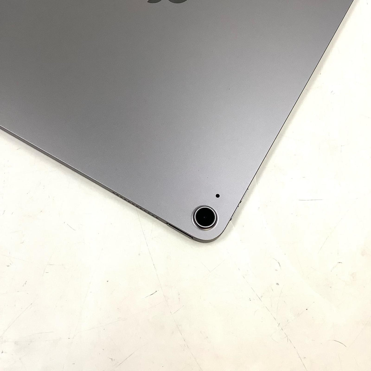【全額返金保証】【最速発送】Apple iPad Air M3 13インチ 128GB スペースグレイ Wi-Fi 美品 動作確認済