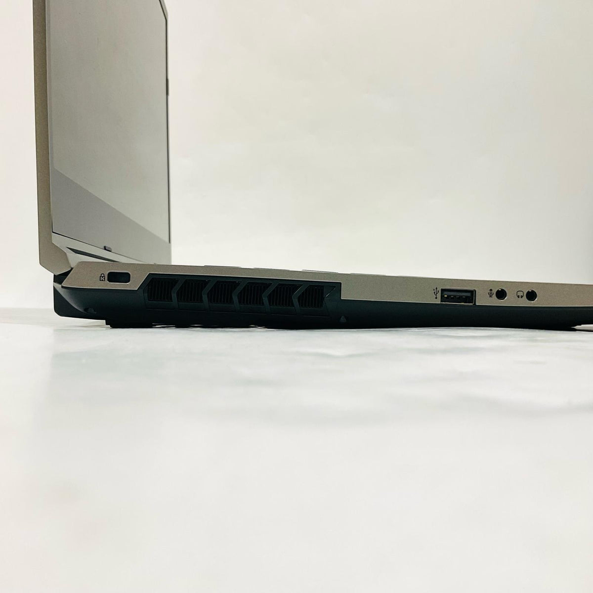 【全額返金保証】【最速発送】ドスパラ GALLERIA ゲーミングノートPC XL7C-R46 intel Core i7-13700H 32GB M.2 SSD 2TB NVIDIA GeForce RTX 4060 Laptop 8GB 100% 美品 動作確認済