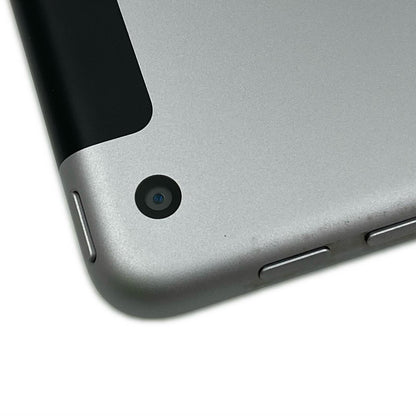 【全額返金保証】【最速発送】Apple iPad iPad 9.7インチ 第6世代 32GB スペースグレイ WiFi+Cellular docomo 白ロム 美品 動作確認済