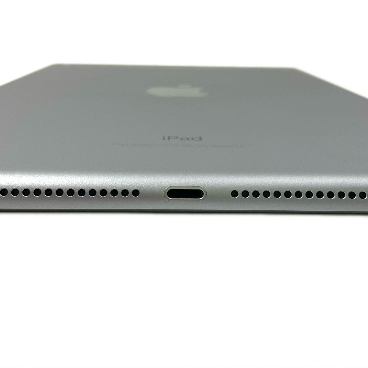 【全額返金保証】【最速発送】Apple iPad iPad 9.7インチ 第6世代 32GB スペースグレイ WiFi+Cellular docomo 白ロム 美品 動作確認済