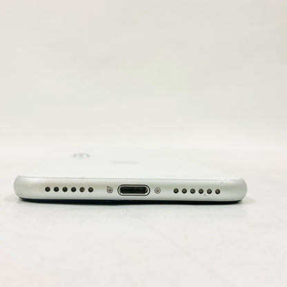 【全額返金保証】【最速発送】Apple iPhone iPhone SE（第2世代） 64GB スターライト docomo SIMフリー 白ロム 動作確認済 74%